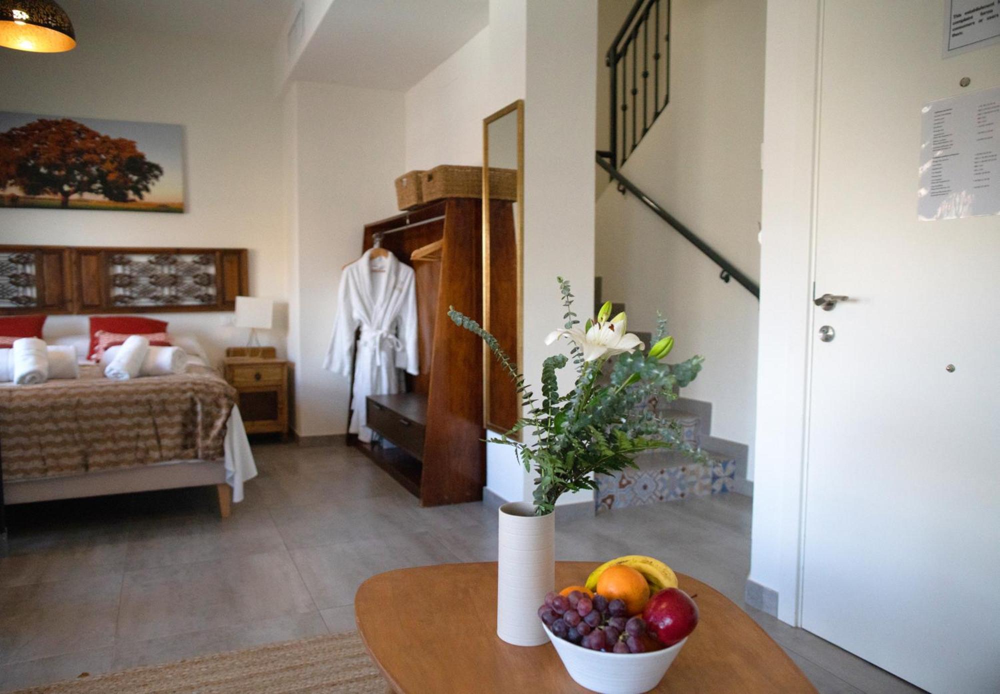 Apartamentos El Marques Malaga Ngoại thất bức ảnh