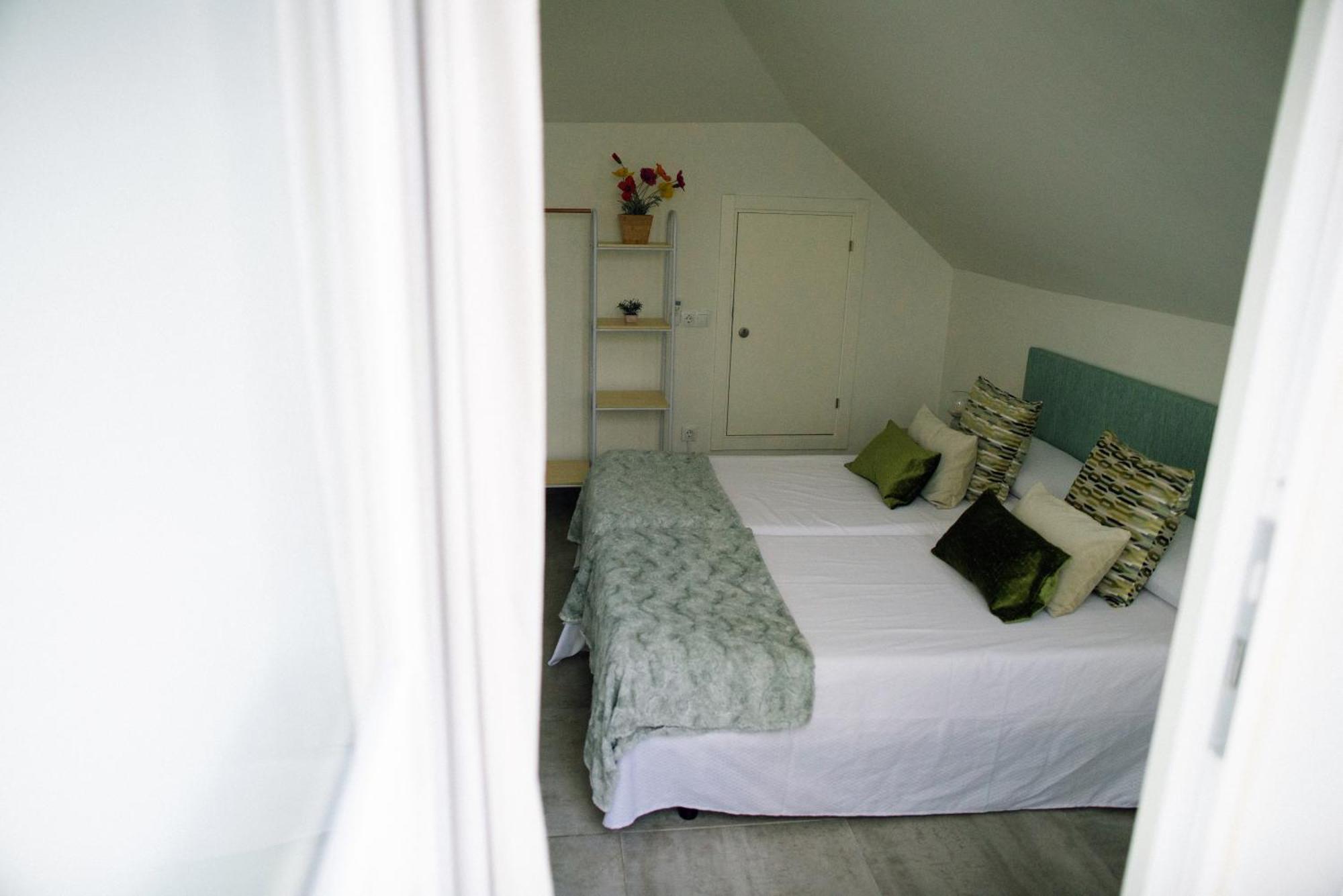 Apartamentos El Marques Malaga Ngoại thất bức ảnh