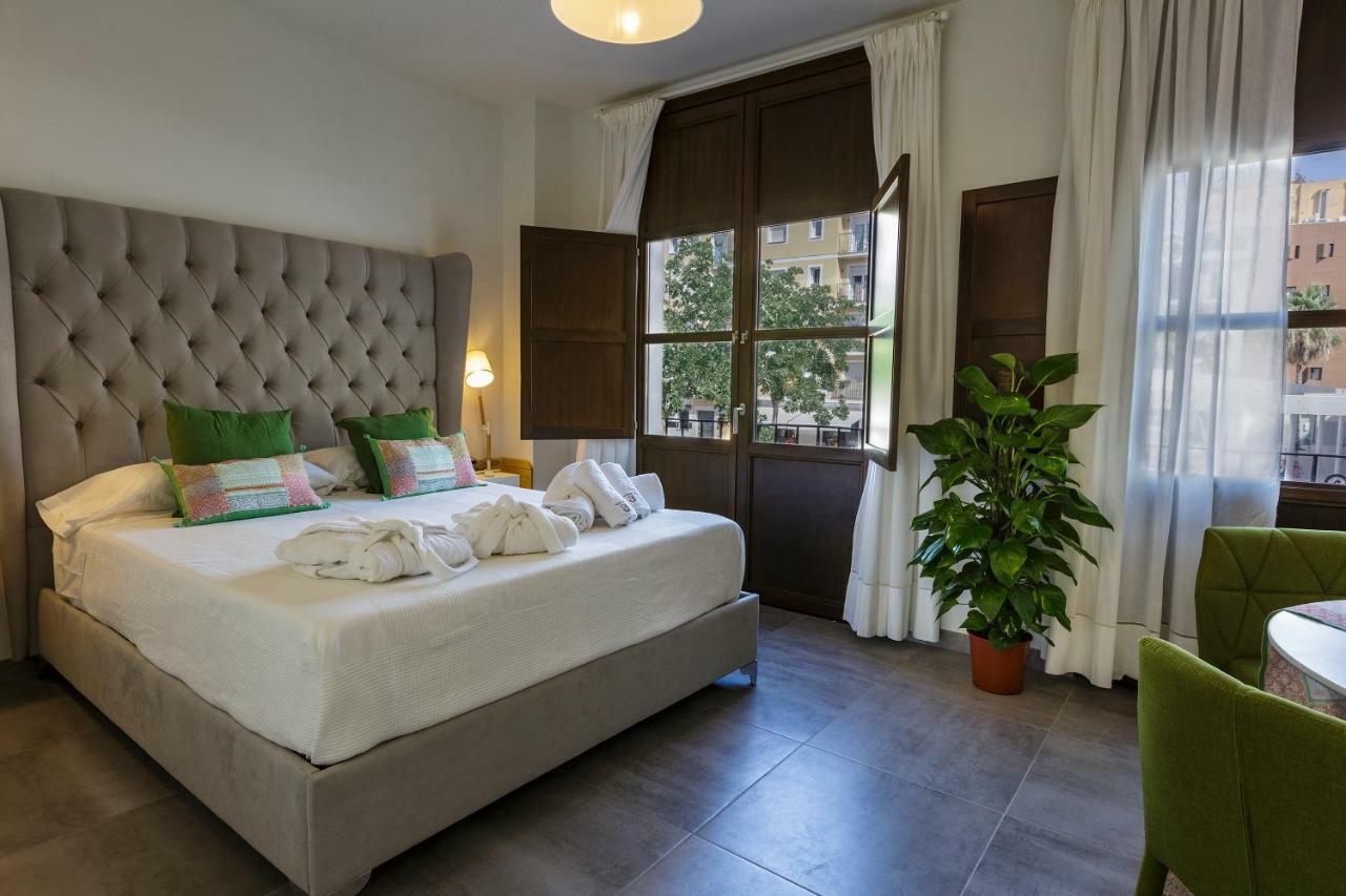 Apartamentos El Marques Malaga Ngoại thất bức ảnh