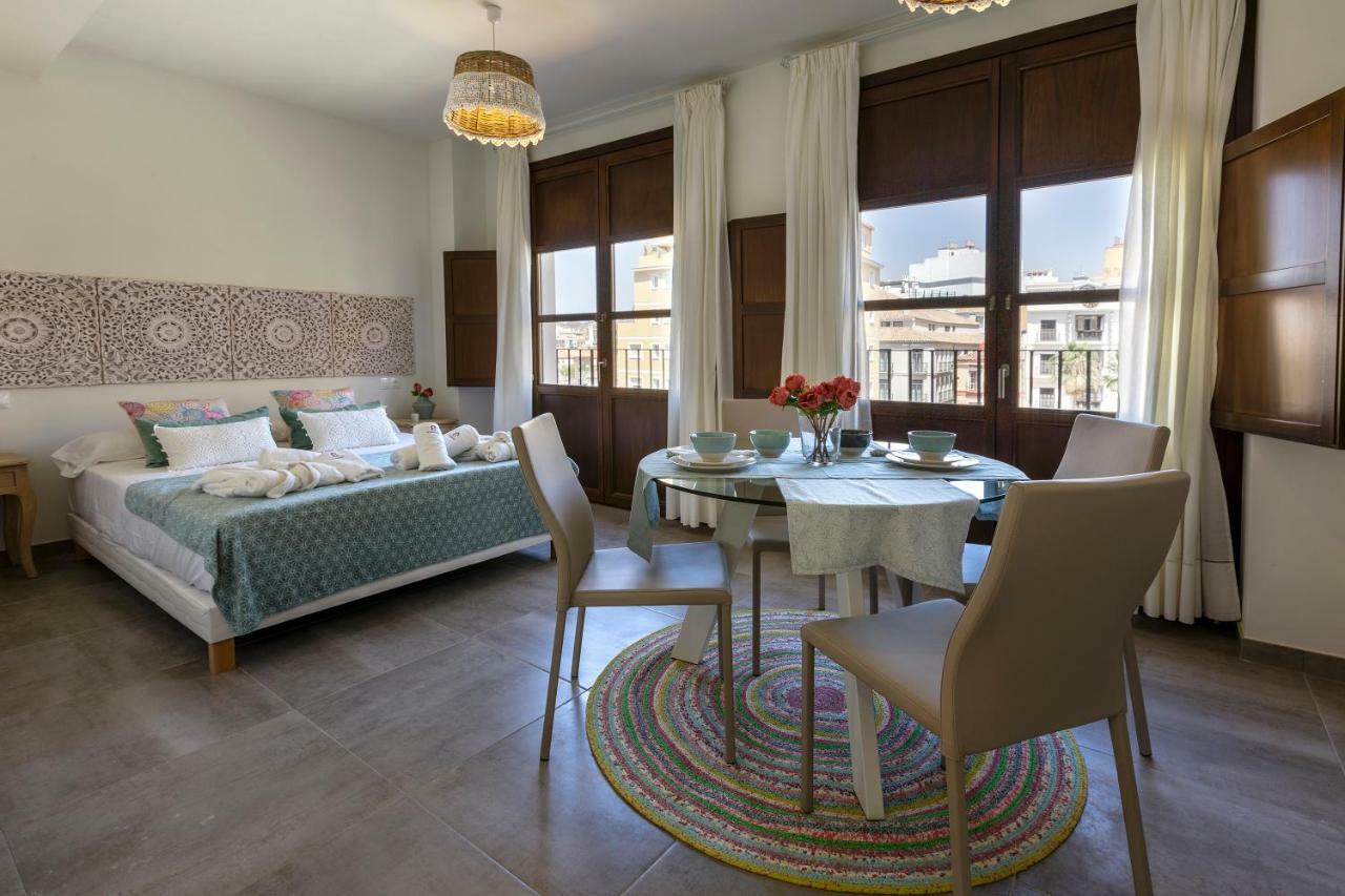 Apartamentos El Marques Malaga Ngoại thất bức ảnh