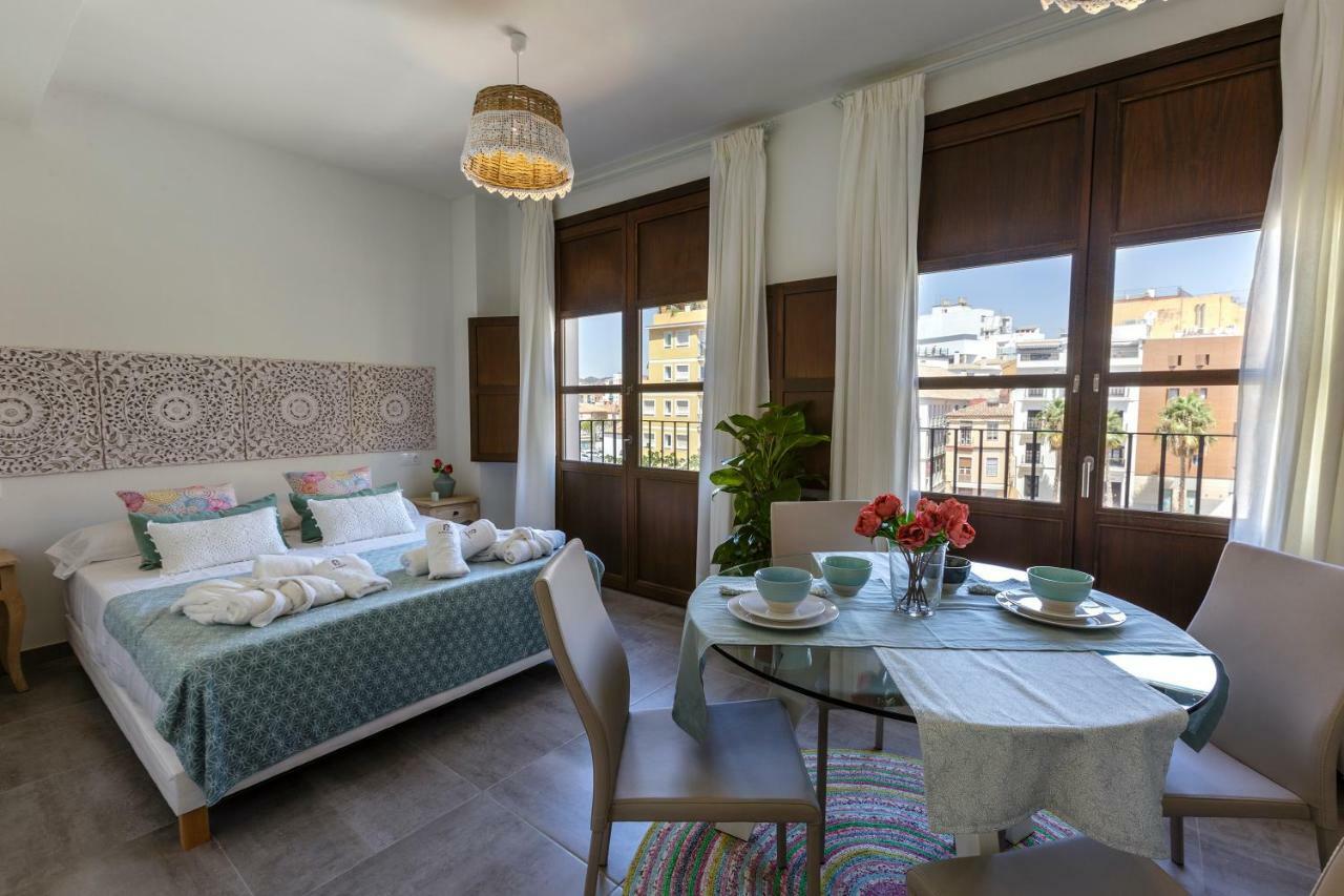 Apartamentos El Marques Malaga Ngoại thất bức ảnh