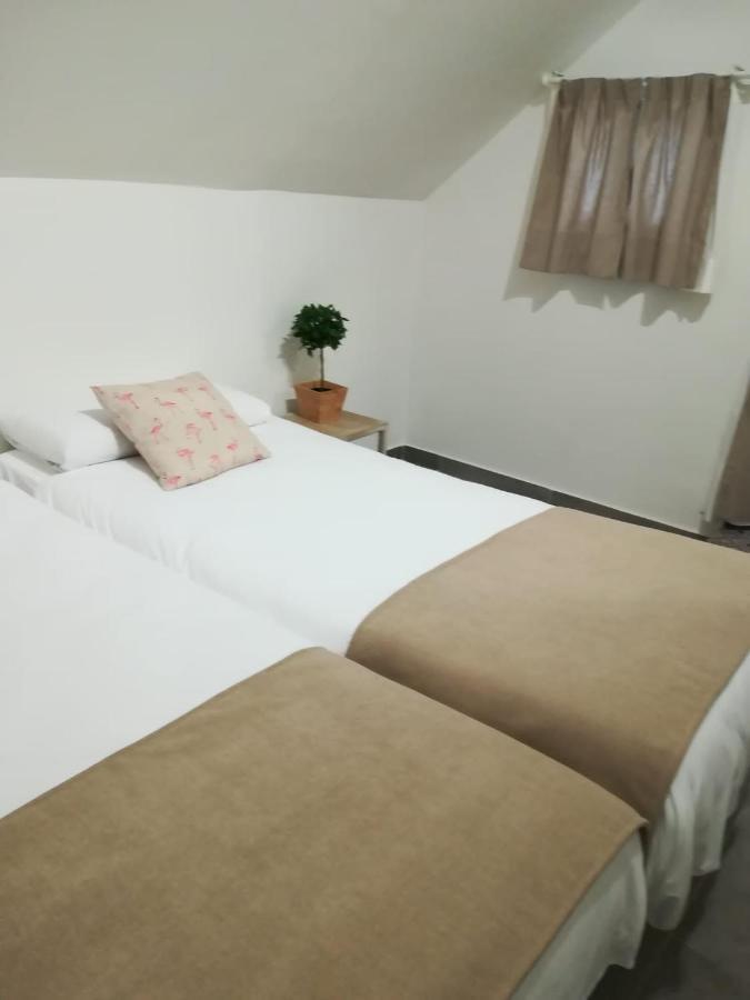 Apartamentos El Marques Malaga Ngoại thất bức ảnh